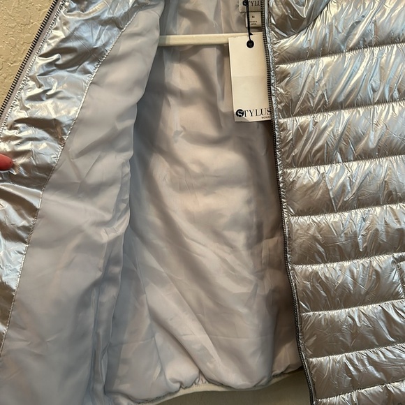 puffer jacket - Picture 8 of 9